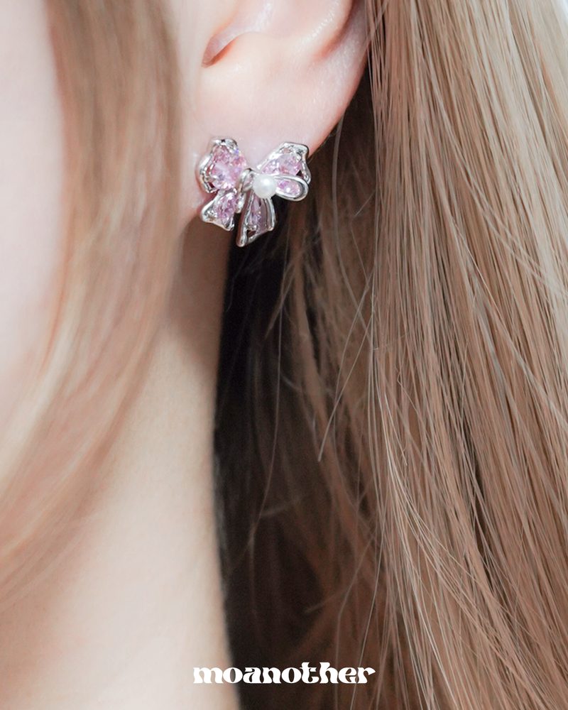 [IDLE Minnie Pick!] Pink Ribbon Cubic Earring
