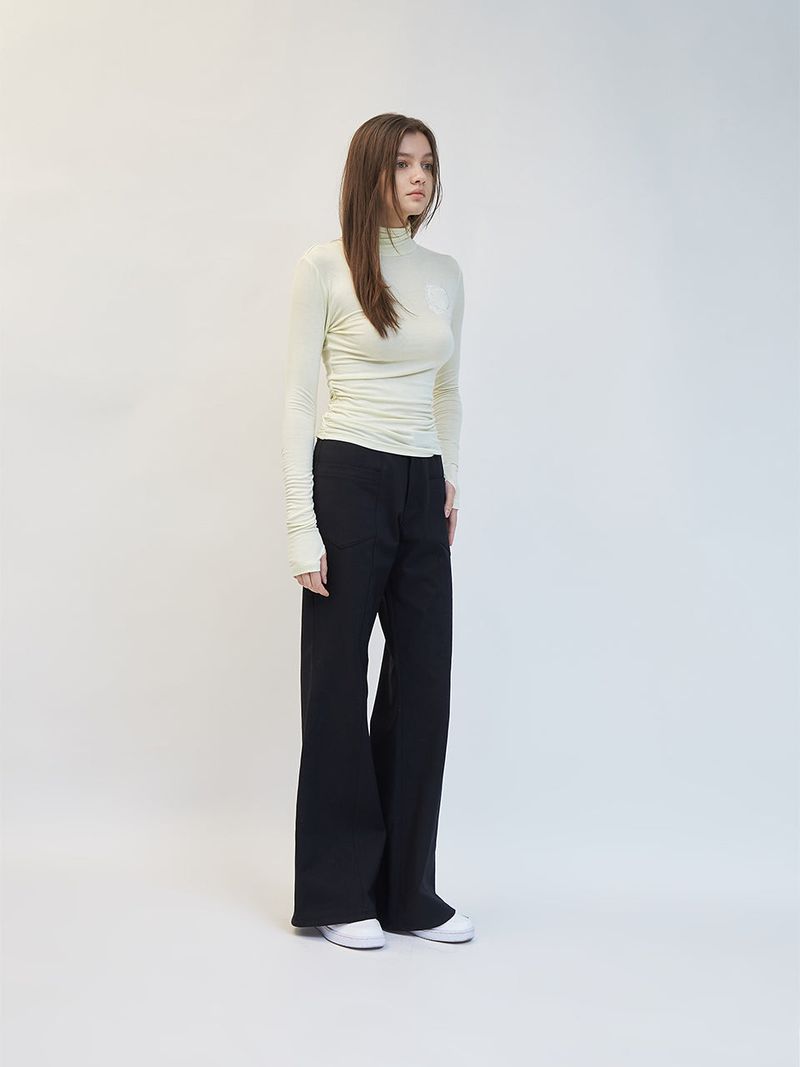 UNIVERSITY LOGO EMBROIDERY SHIRRING TURTLE NECK