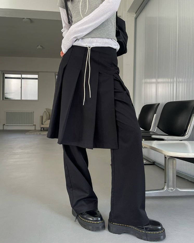 ULAN(ユレン)の「Epic Layered Pleated Skirt Pants(Pants)」