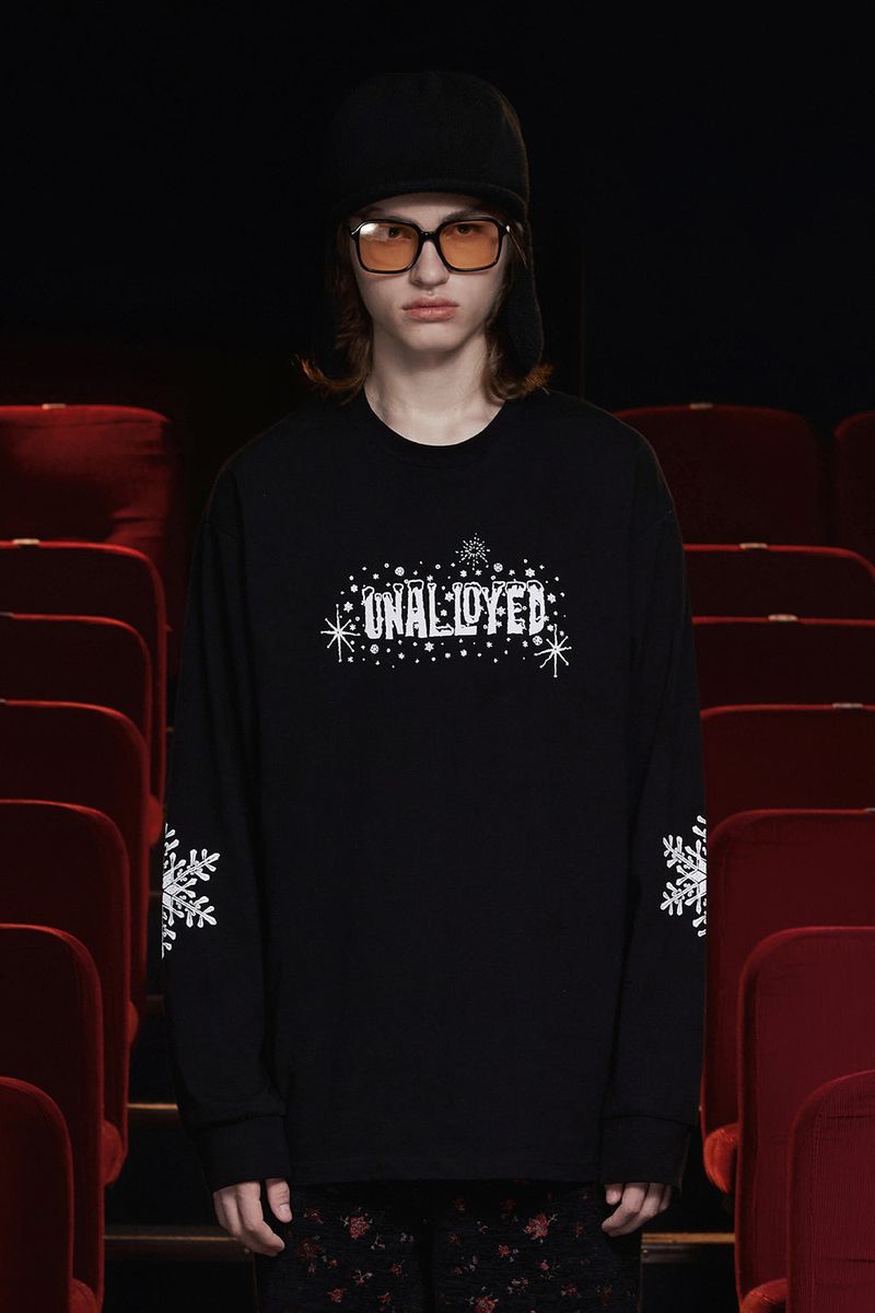 UNALLOYED（アナロイド）の「SNOW LOGO LSV T SHIRT / BLACK（Tops）」