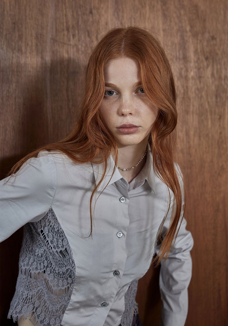 VINTAGE LACE CROPPED SHIRT