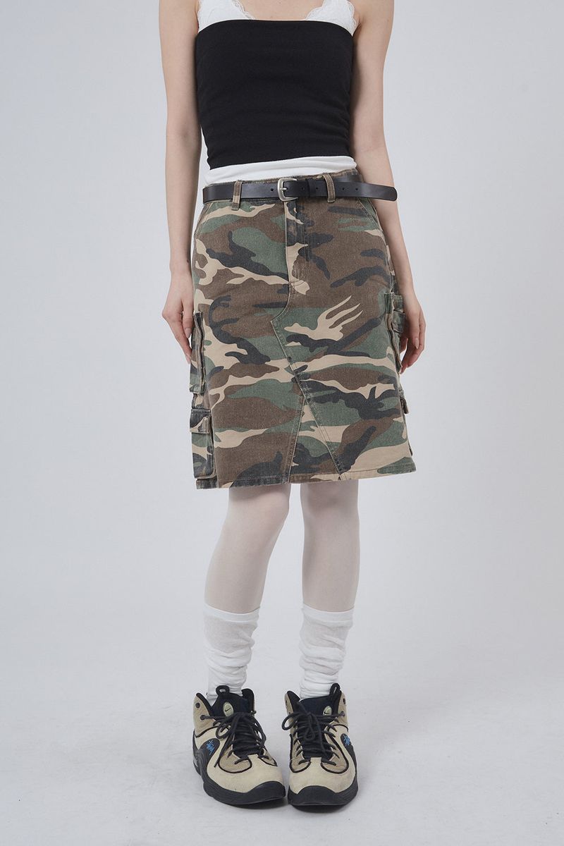 Raucohouse（ラウコハウス）の「Camo washed pocket mini skirt（Skirts）」