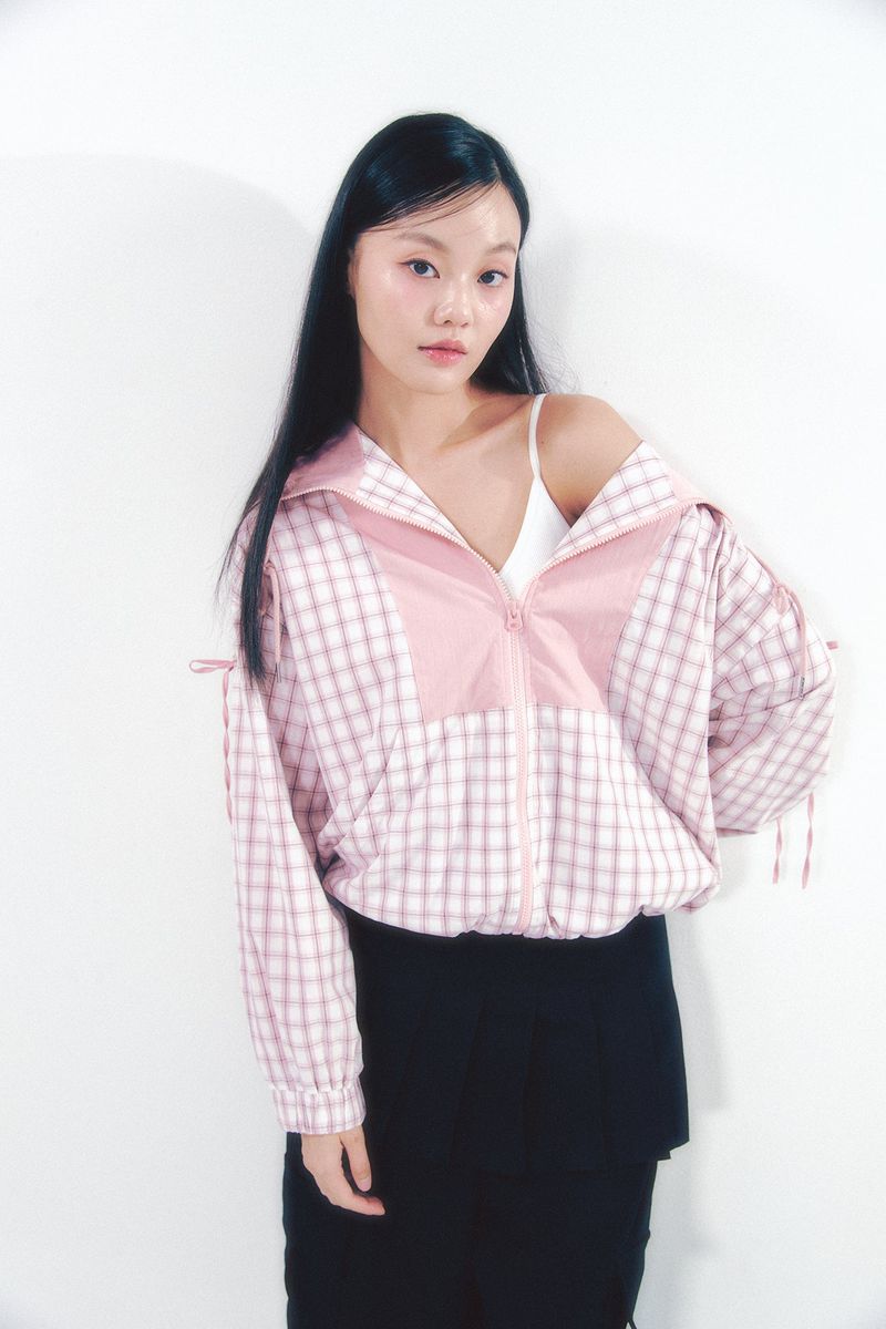 Check Ribbon Wind Breaker Pink