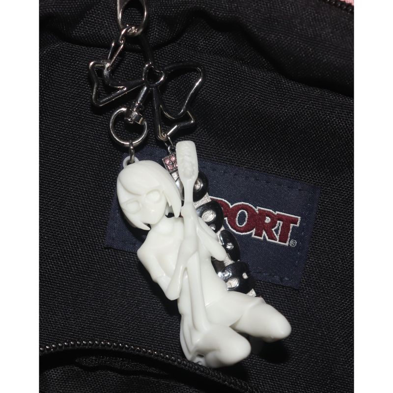[MADE] Brush girl Statue Keyring (Pinkhair)