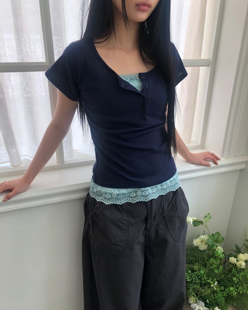 Muro Button Short Sleeve T-Shirt