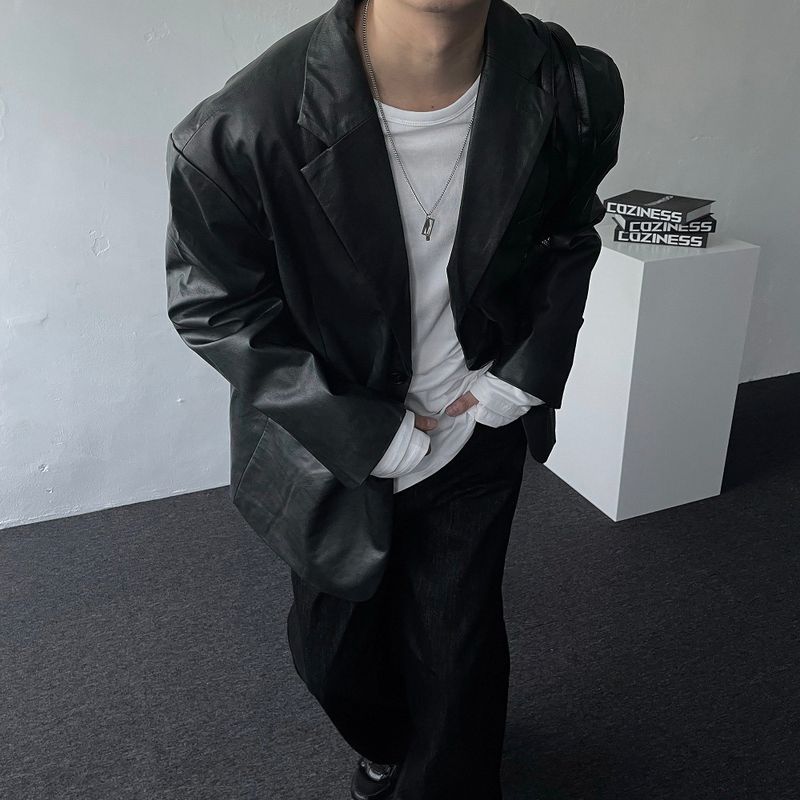 LC Epeel Two Burton Black Leather Blazer