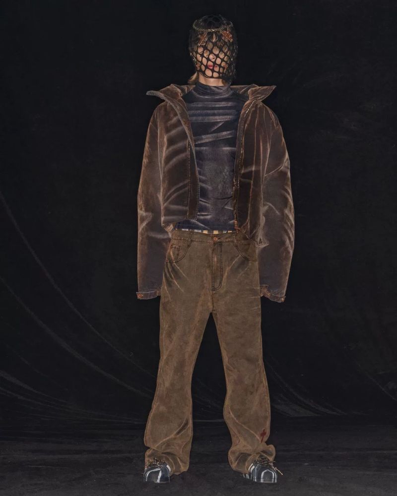 TIE SPRAYED BOOT CUT SUEDE PANTS