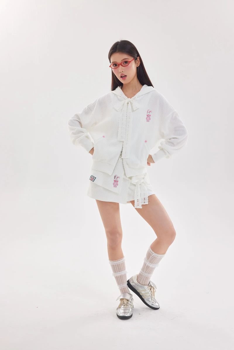 Off the Clock Shorts (White)