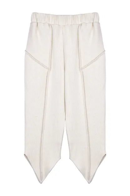 V Cut rib half pants