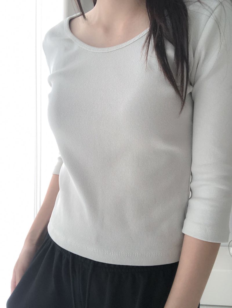 three-quarter tee (4c)