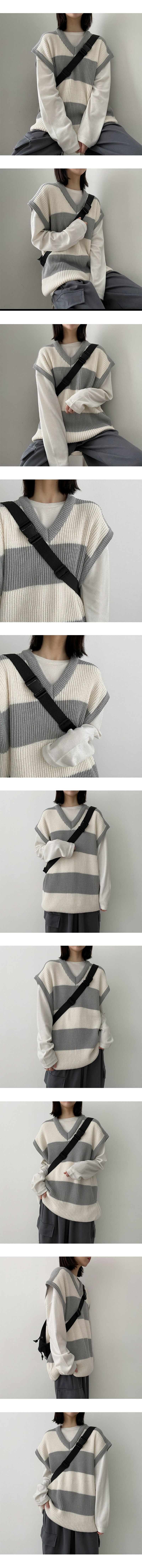 Tsuki University Ravnit Vest