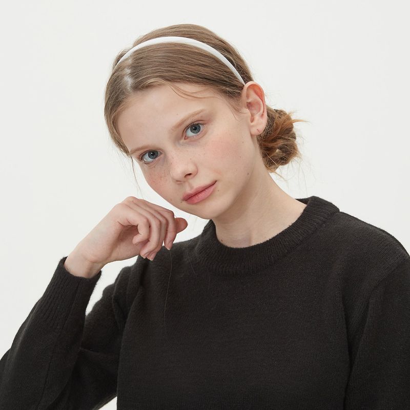 ROUND NECK WOOL KNIT_BLACK