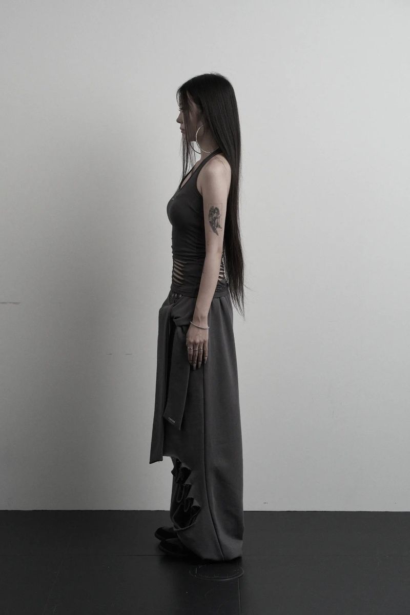 [label] layered tie damage wide pants (charcoal)