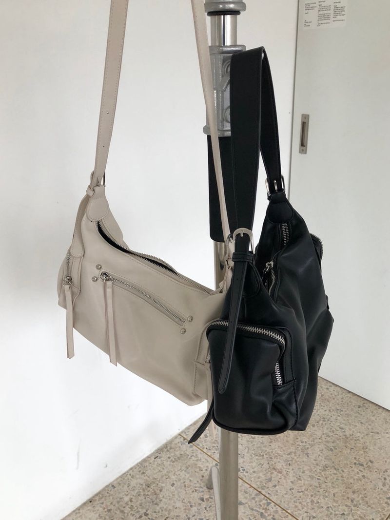 Line Shoulder Bag