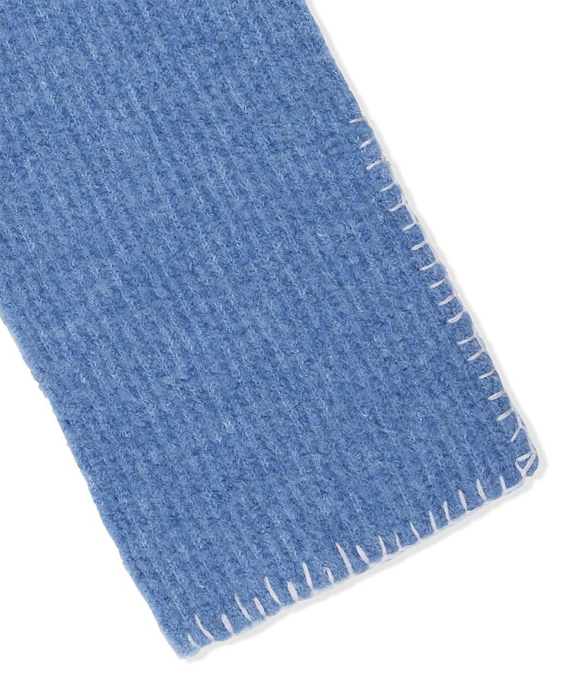 BOUCLE STITCH MUFFLER