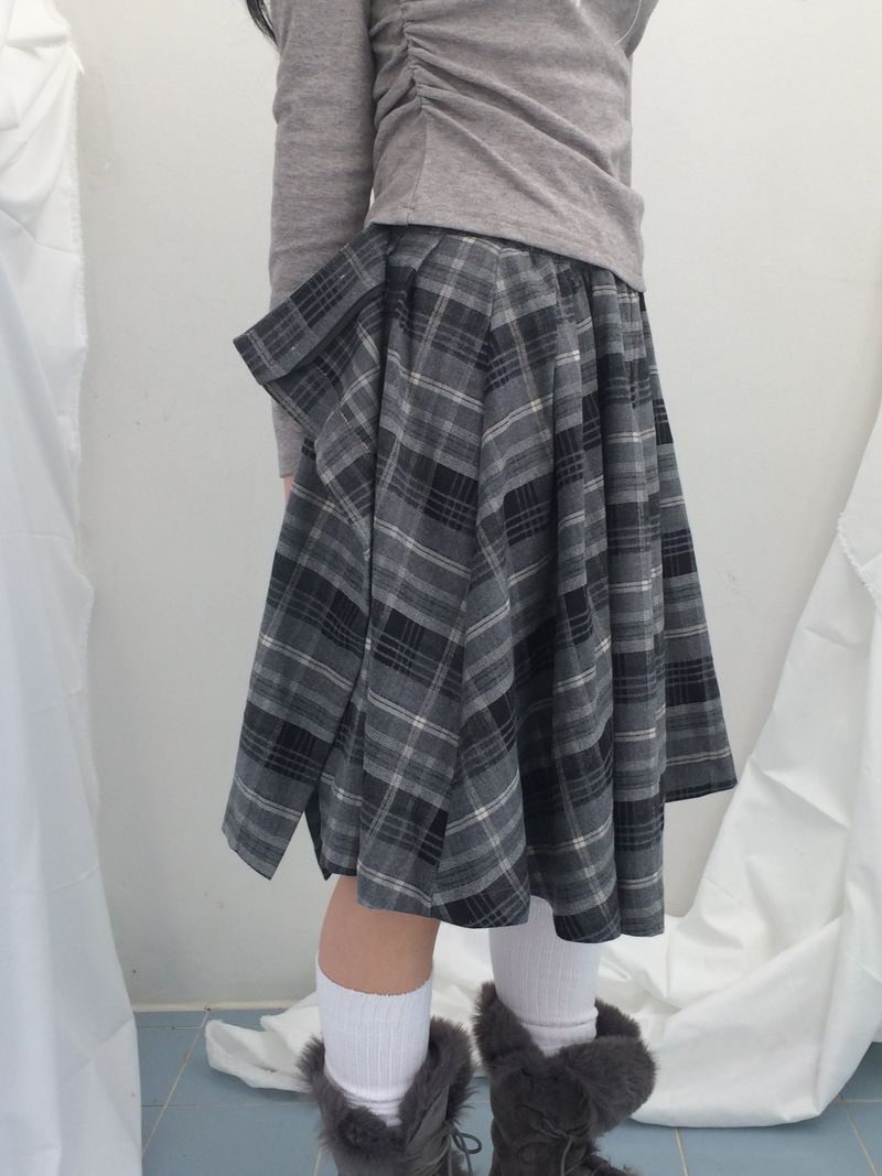 Charcoal Blend Checkered Layered Skirt
