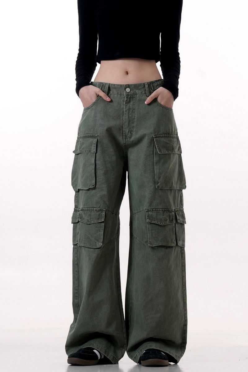 CZ Basicsの「Streetwear Multi-Pocket Cargo Pants(Pants)」