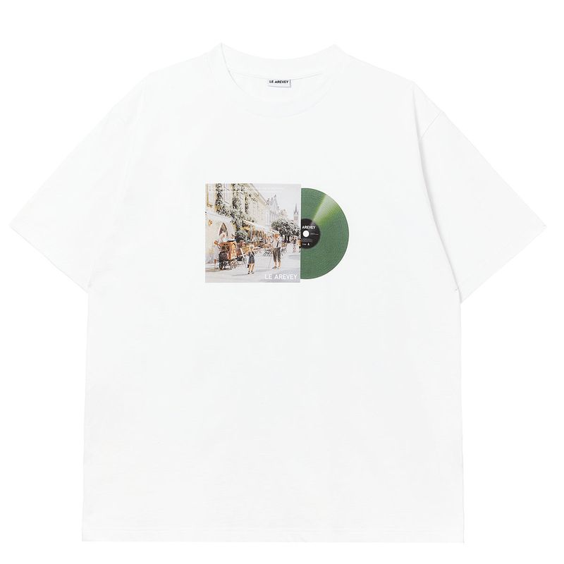 LE AREVEY（アルヴェイ）の「LE AREVEY LP COLLECTOR T-SHIRT WHITE / GREEN（Tops）」