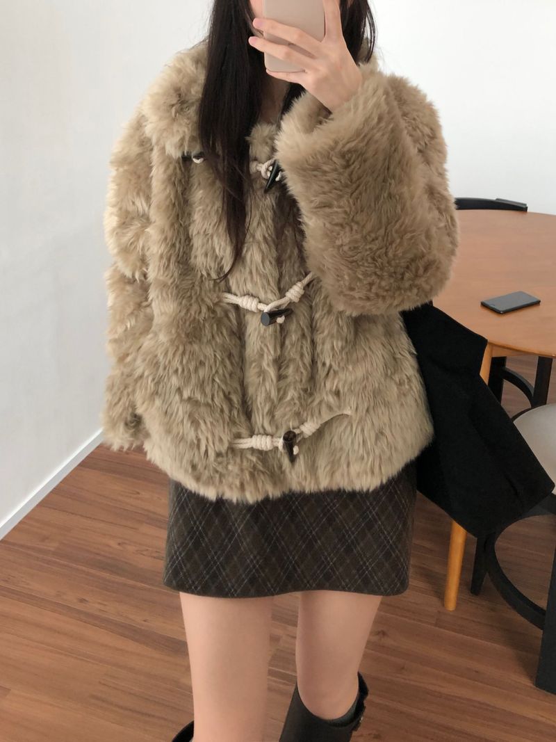Claude Fur Jacket (2 colors)