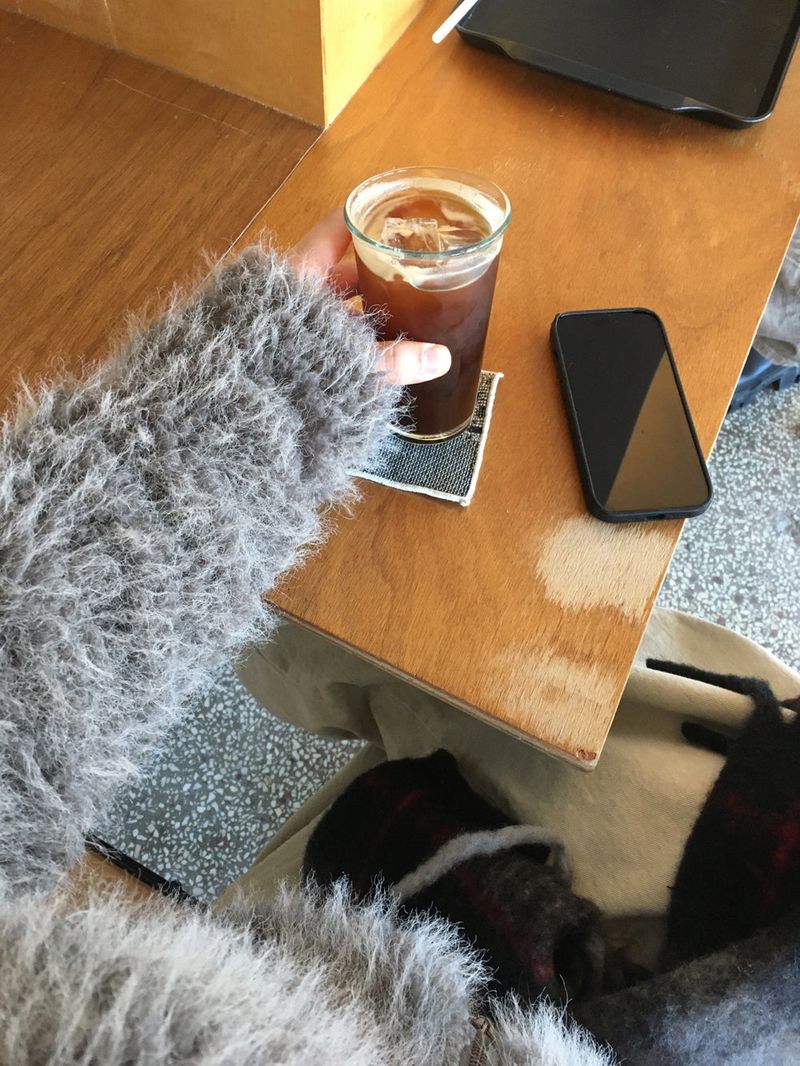 No.1541 boucle fur hood JK