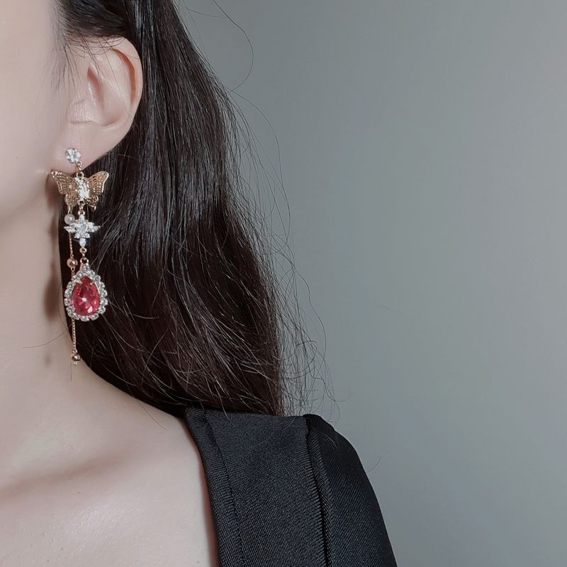 Rosepink Moon Butterfly Earring