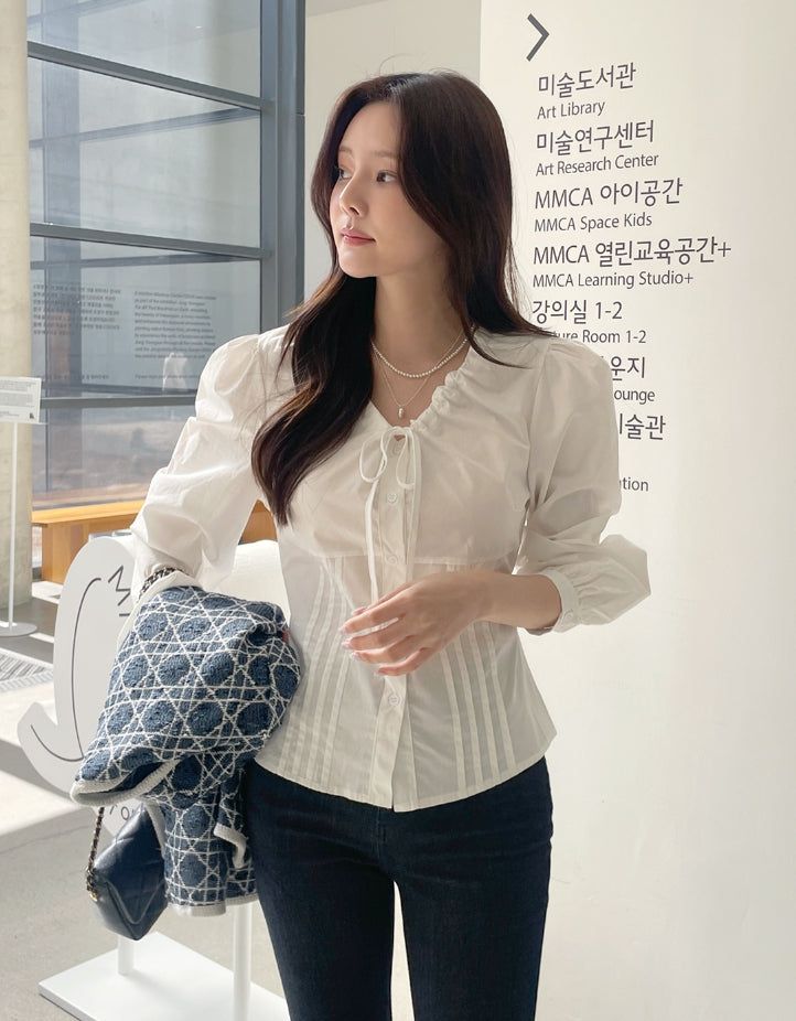 iam mari（アイアム マリ）の「Metune Shirring Strap Puff Blouse（Tops）」