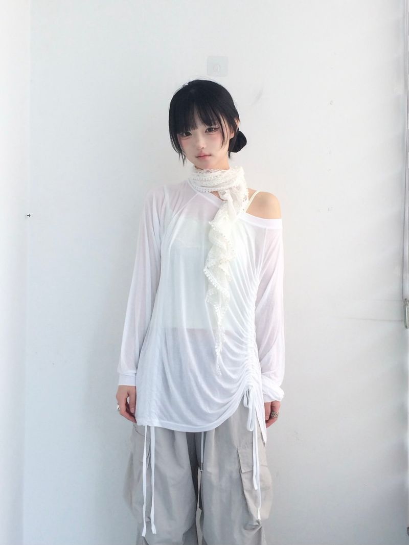 soft lace sleeveless shirt