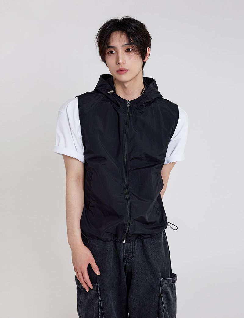 crop nylon hood vest