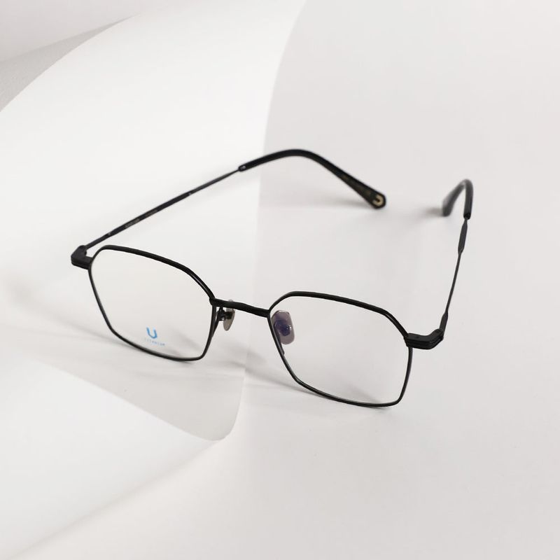 Knouun Square titanium glasses CODE. 101. B Black