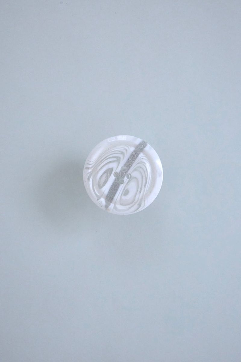 Orb（オーアルビー）の「[MADE] ミルキーウェイボタントック (リミテッド)（スマホグッズ/小物）」