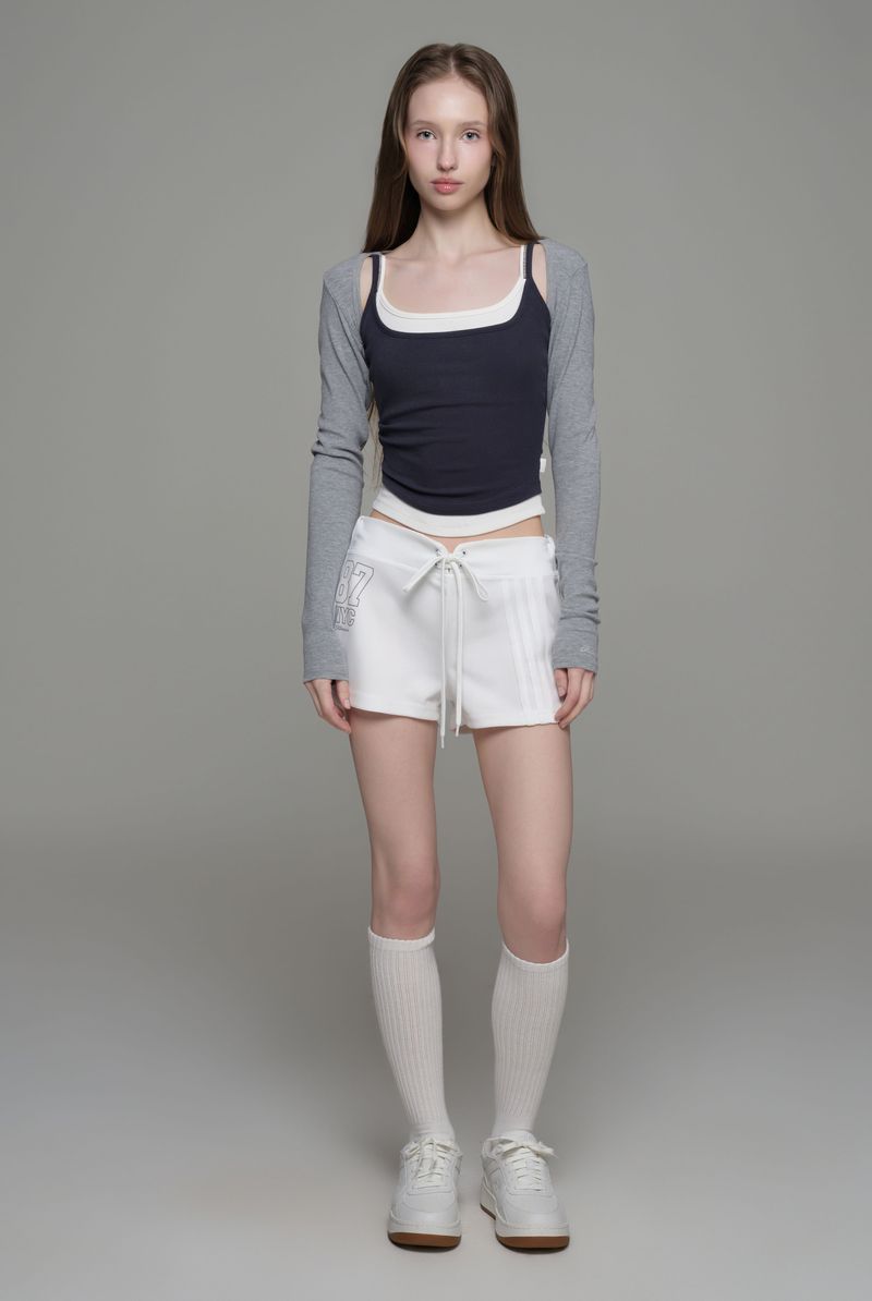 Kleesier(クリーシーア)の「Doubles soft layered camisole top, Navy(Tops)」