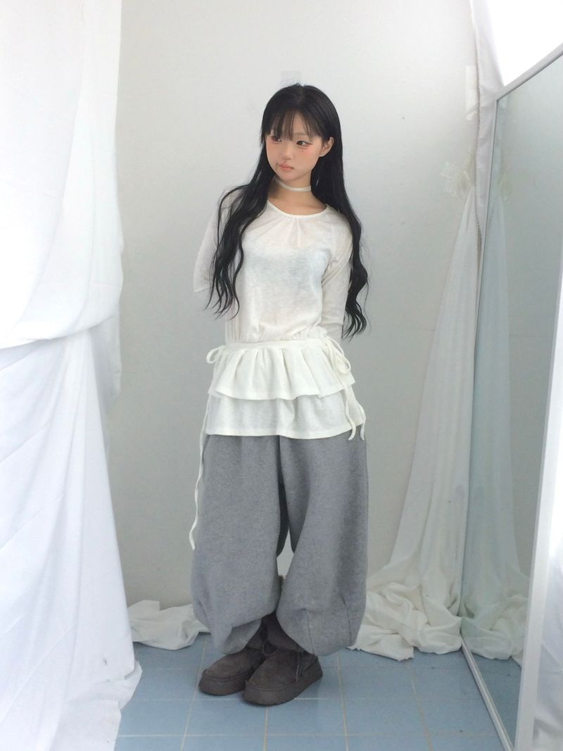 side strap frill dress