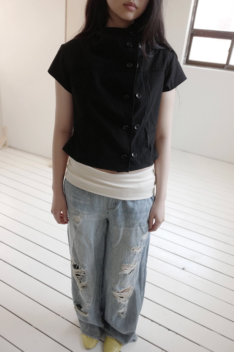 root button shirt (2c)