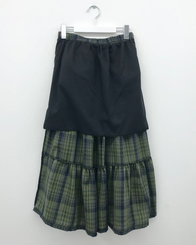 Windy Checkered Long Skirt (1color)
