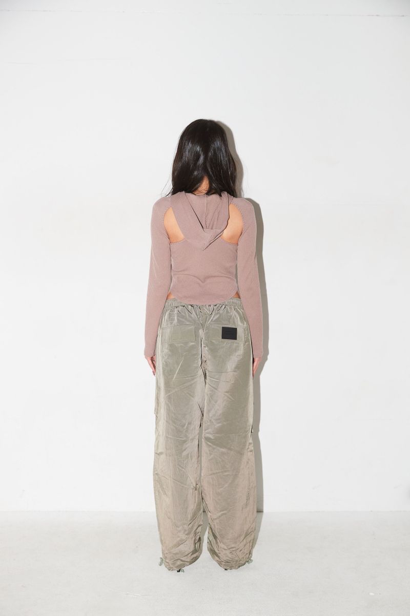 06. PARACHUTE PANTS KHAKI