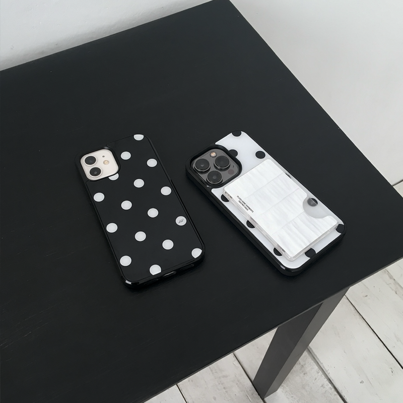 22haus（トゥートゥーハウス）の「22 dot case - black（Smartphone Accessories）」