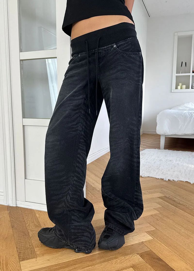 ZEBRA BLACK JEANS (S-L)