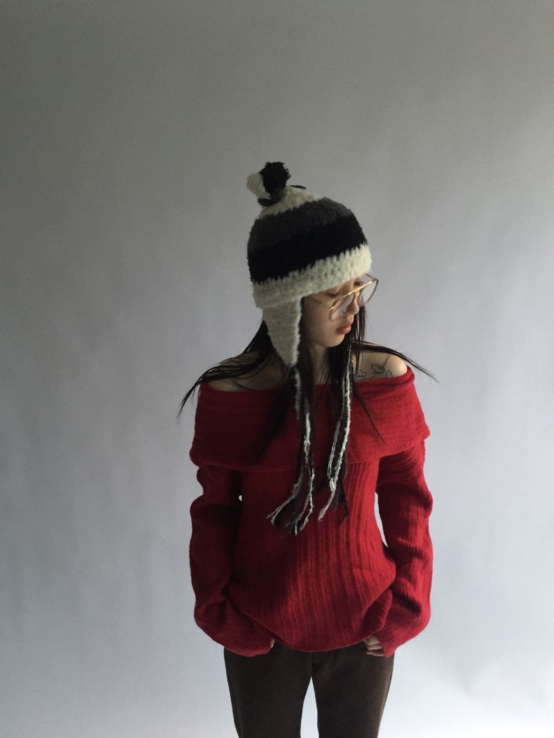 Earflap beanie