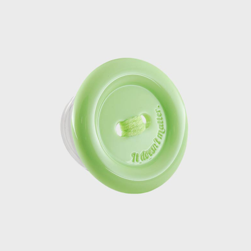 it doesn't matter.(イットダズントマッター)の「Lime choco button tok (Round), Basic(Smartphone Accessories)」