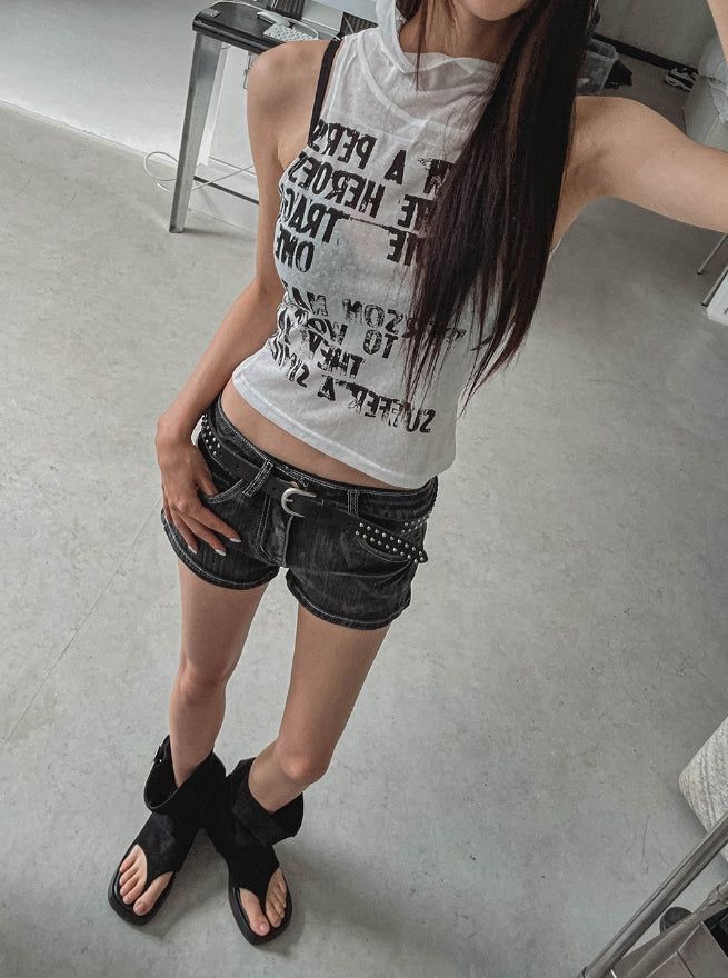 Vintage Low Back Pocket Short Pants