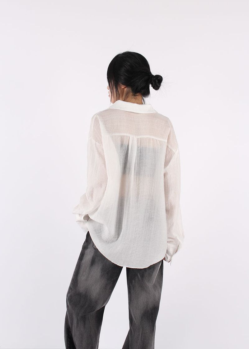 EYELET BLOUSE