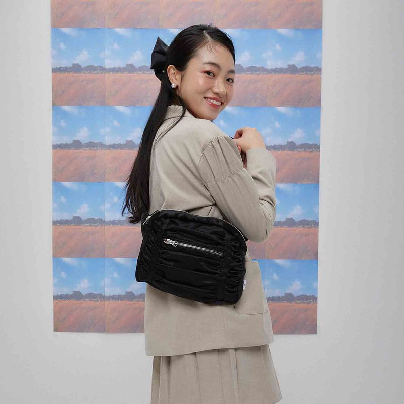 Luna shirring cross baga (black)