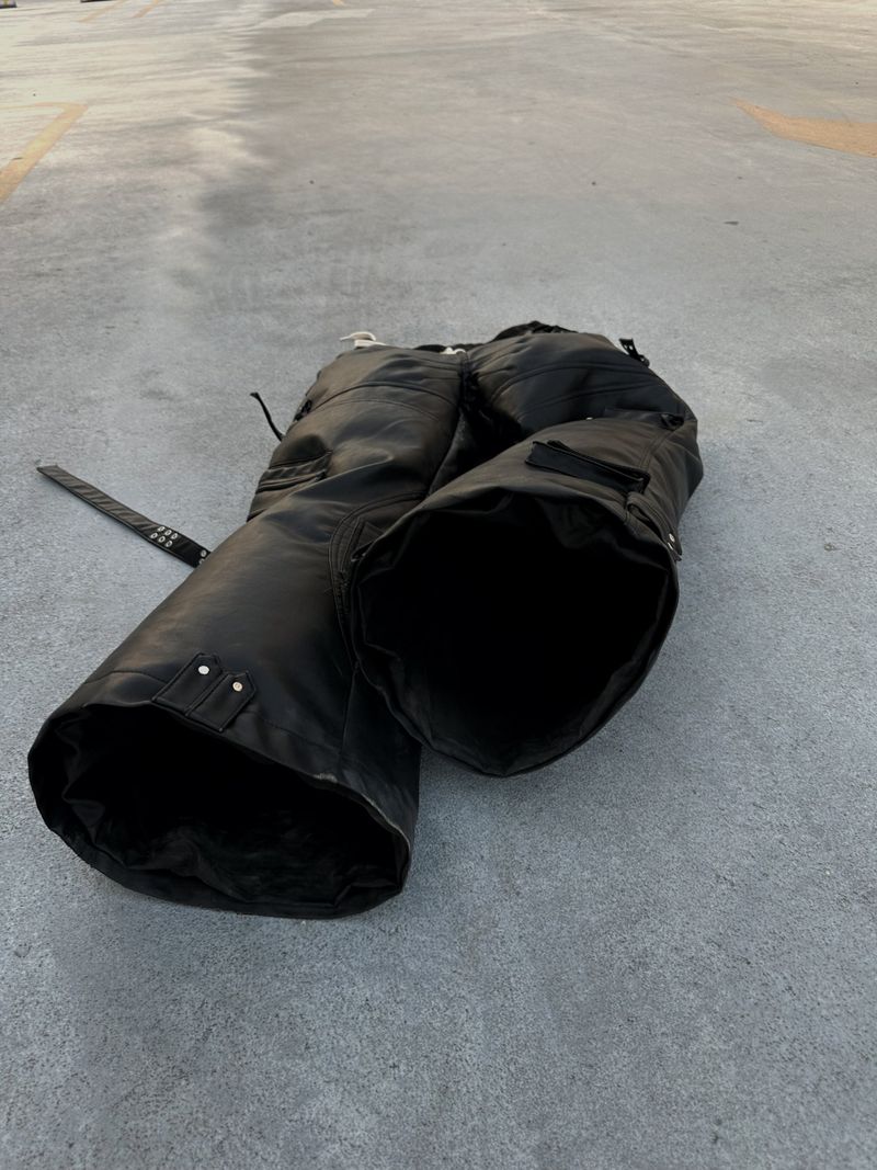 "GHIDØRAH CHAØS LEATHER CARGO PANTS"