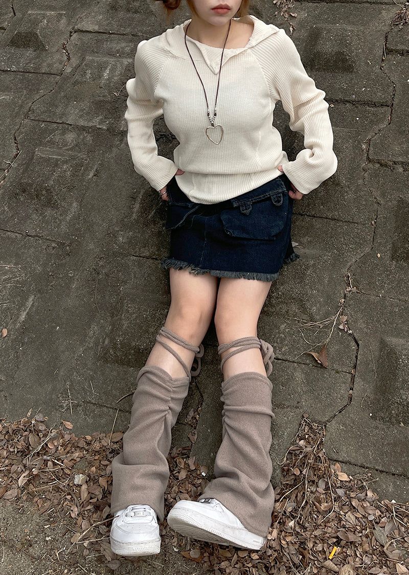 Waffle cut diagonal knit hood