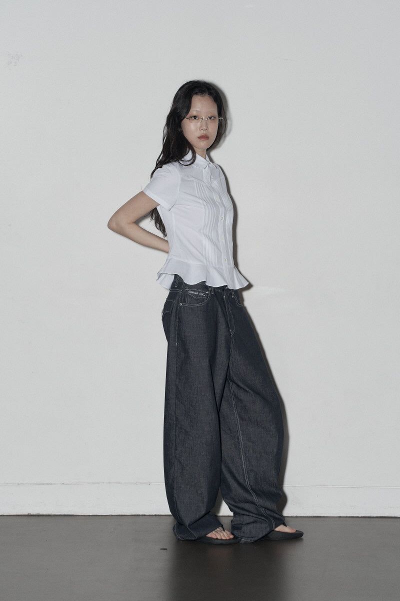 pintuck bl (white)