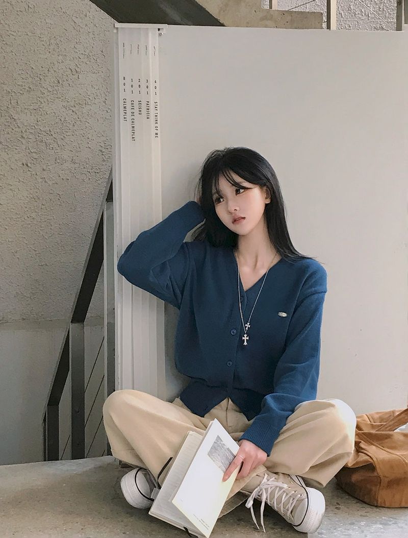 [bellide made] Merlin, Pendant V-neck Cardigan