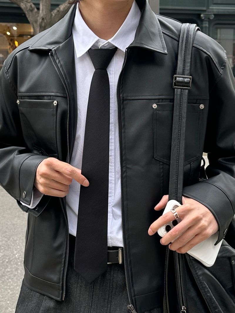 LMN Rivet Tracker Short Leather Jacket (black)