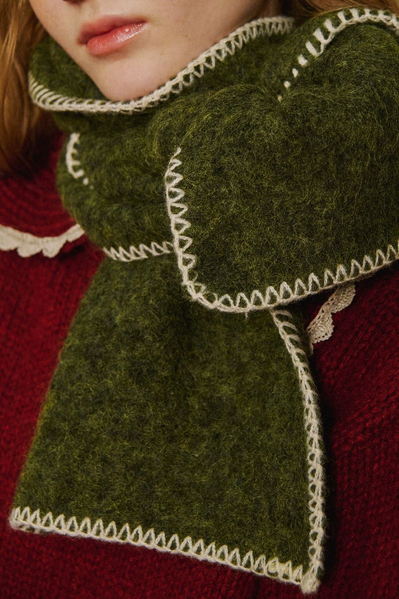 Stitch Wool Muffler [Khaki]