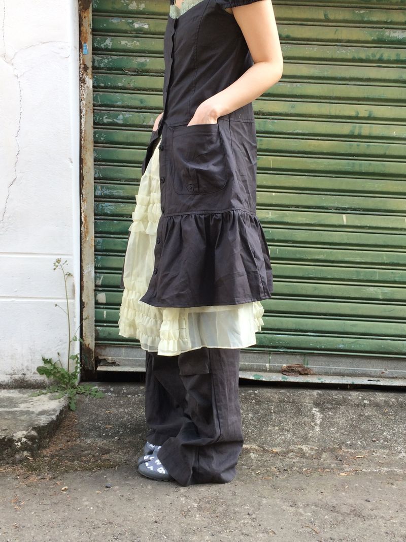 Pocket-line button layered dress