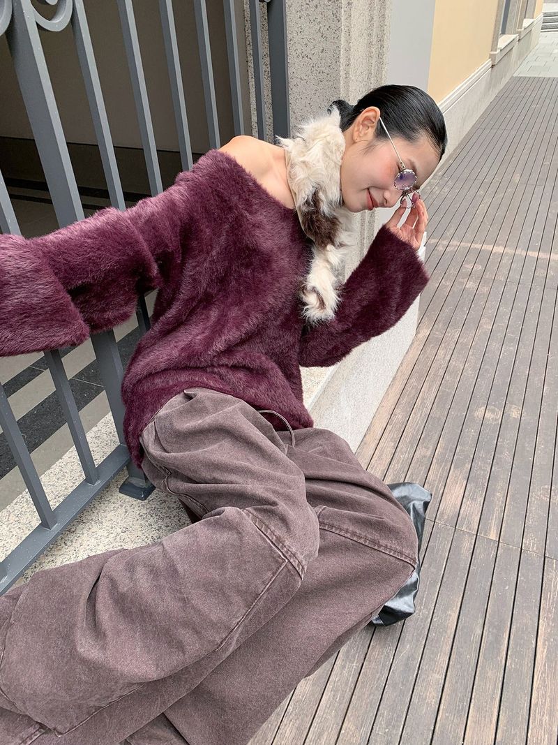 Edge curved pin tuck casual pants
